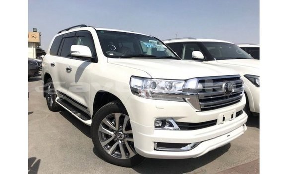 Buy Import Toyota Land Cruiser White Car in Import - Dubai in Abseron Buy Import Toyota Land Cruiser White Car in Import - Dubai in Abseron