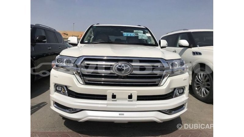 Big with watermark toyota land cruiser abseron import dubai 2498
