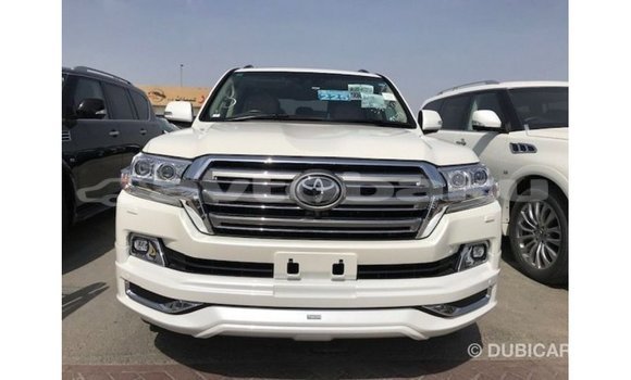 Buy Import Toyota Land Cruiser White Car in Import - Dubai in Abseron Buy Import Toyota Land Cruiser White Car in Import - Dubai in Abseron