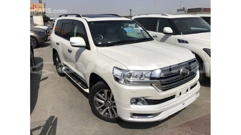 Big with watermark toyota land cruiser abseron import dubai 2498