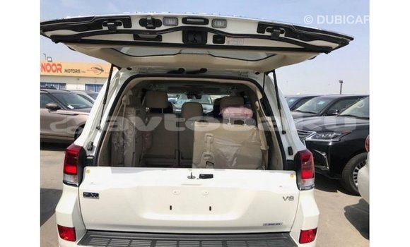 Buy Import Toyota Land Cruiser White Car in Import - Dubai in Abseron Buy Import Toyota Land Cruiser White Car in Import - Dubai in Abseron