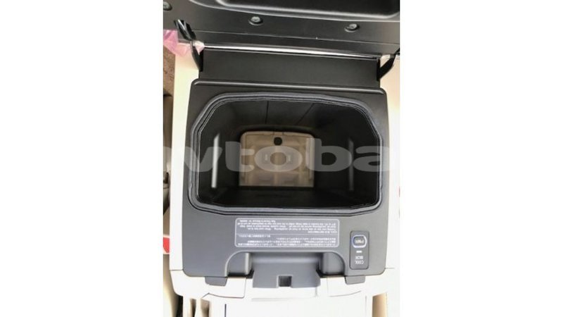 Big with watermark toyota land cruiser abseron import dubai 2498