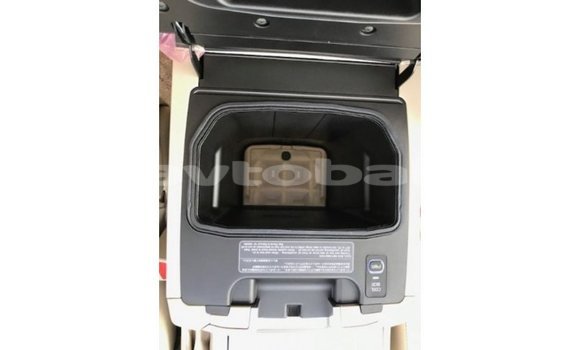 Buy Import Toyota Land Cruiser White Car in Import - Dubai in Abseron Buy Import Toyota Land Cruiser White Car in Import - Dubai in Abseron