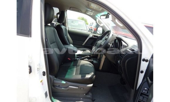 Buy Import Toyota Prado White Car in Import - Dubai in Abseron Buy Import Toyota Prado White Car in Import - Dubai in Abseron