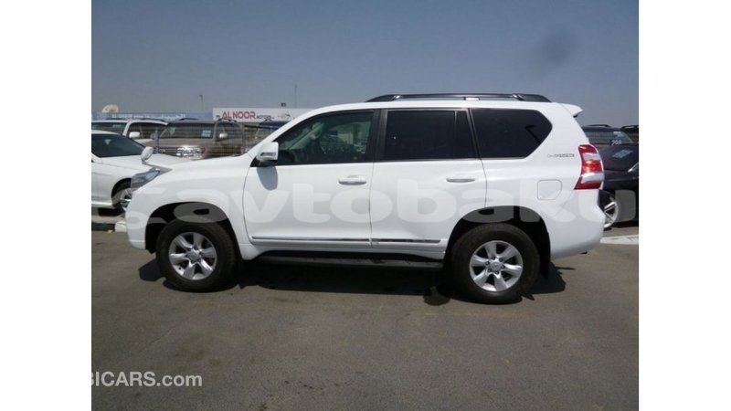 Big with watermark toyota prado abseron import dubai 2512