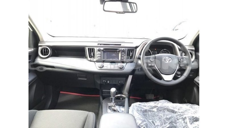 Big with watermark toyota 4runner abseron import dubai 2524