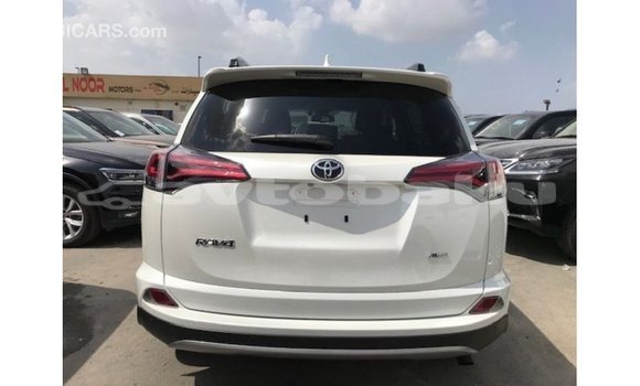 Buy Import Toyota 4Runner White Car in Import - Dubai in Abseron Buy Import Toyota 4Runner White Car in Import - Dubai in Abseron