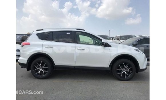Buy Import Toyota 4Runner White Car in Import - Dubai in Abseron Buy Import Toyota 4Runner White Car in Import - Dubai in Abseron