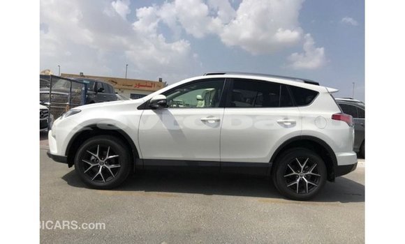 Buy Import Toyota 4Runner White Car in Import - Dubai in Abseron Buy Import Toyota 4Runner White Car in Import - Dubai in Abseron