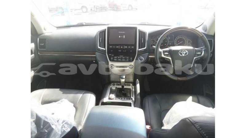 Big with watermark toyota land cruiser abseron import dubai 2526