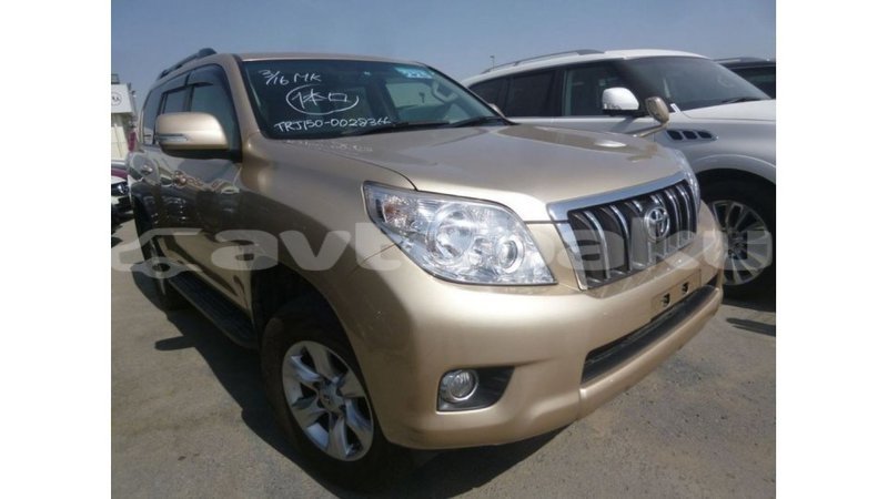 Big with watermark toyota prado abseron import dubai 2537