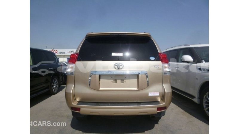 Big with watermark toyota prado abseron import dubai 2537
