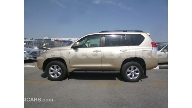 Big with watermark toyota prado abseron import dubai 2537