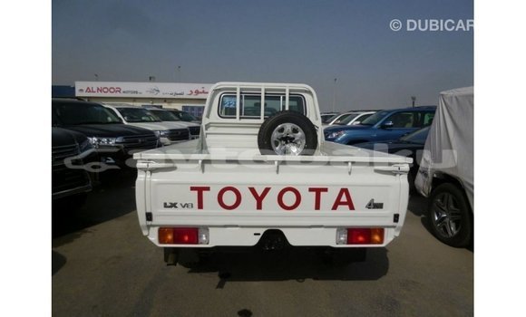 Buy Import Toyota Land Cruiser White Car in Import - Dubai in Abseron Buy Import Toyota Land Cruiser White Car in Import - Dubai in Abseron