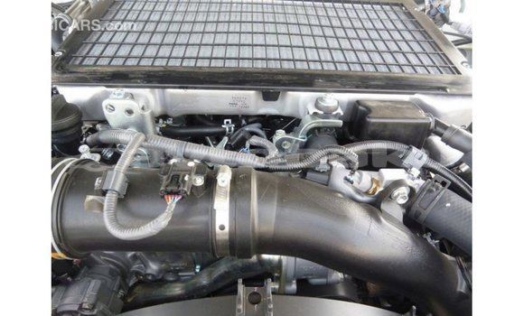 Buy Import Toyota Land Cruiser White Car in Import - Dubai in Abseron Buy Import Toyota Land Cruiser White Car in Import - Dubai in Abseron