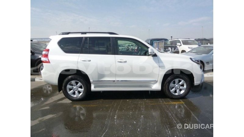 Big with watermark toyota prado abseron import dubai 2540
