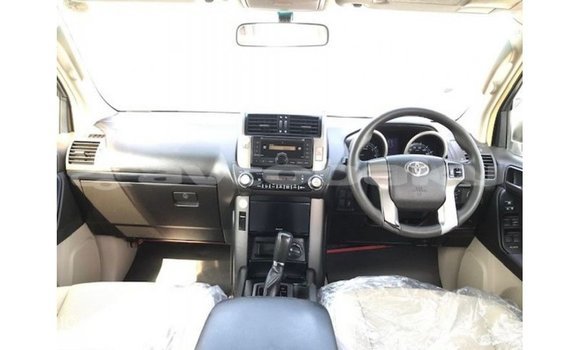 Buy Import Toyota Prado White Car in Import - Dubai in Abseron Buy Import Toyota Prado White Car in Import - Dubai in Abseron