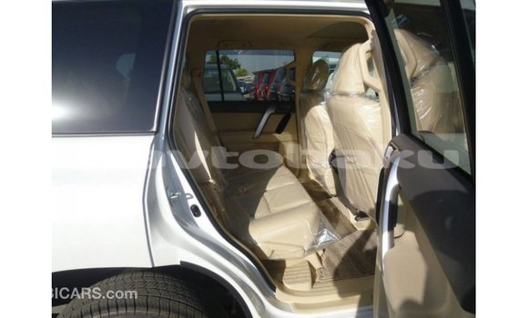 Buy Import Toyota Prado White Car in Import - Dubai in Abseron Buy Import Toyota Prado White Car in Import - Dubai in Abseron