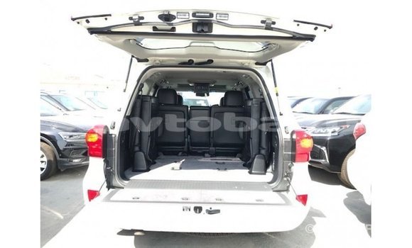 Buy Import Toyota Land Cruiser White Car in Import - Dubai in Abseron Buy Import Toyota Land Cruiser White Car in Import - Dubai in Abseron