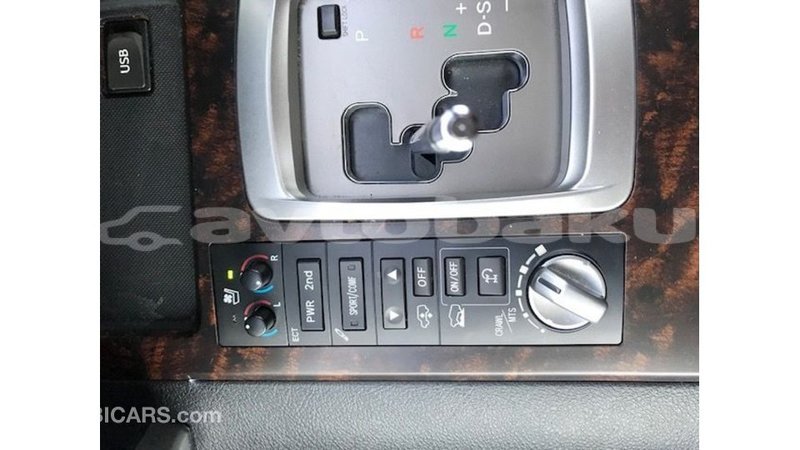 Big with watermark toyota land cruiser abseron import dubai 2547