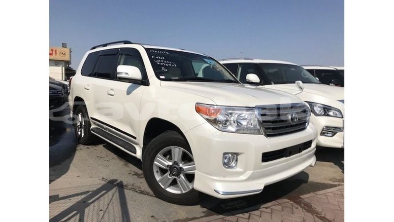 Big with watermark toyota land cruiser abseron import dubai 2550