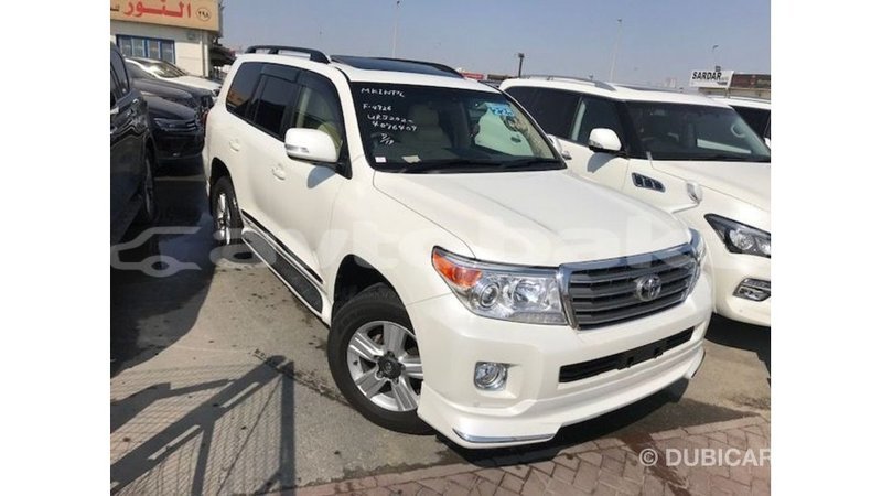 Big with watermark toyota land cruiser abseron import dubai 2550