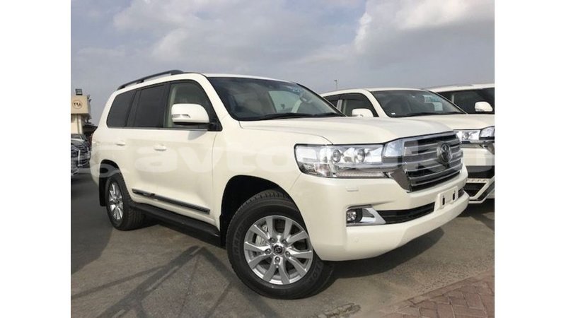 Big with watermark toyota land cruiser abseron import dubai 2552