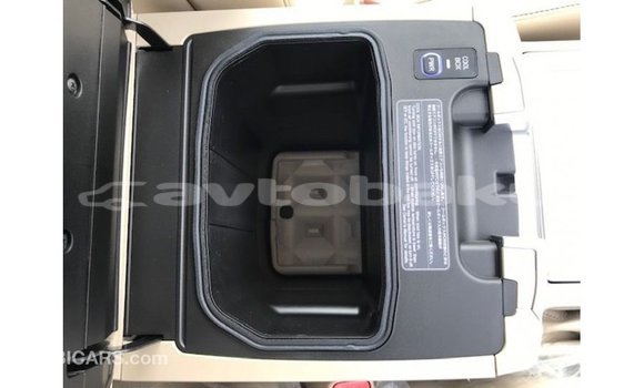 Buy Import Toyota Land Cruiser White Car in Import - Dubai in Abseron Buy Import Toyota Land Cruiser White Car in Import - Dubai in Abseron