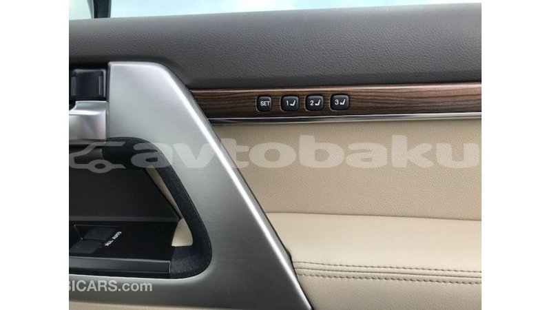 Big with watermark toyota land cruiser abseron import dubai 2552