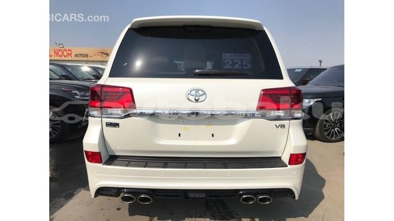 Big with watermark toyota land cruiser abseron import dubai 2555