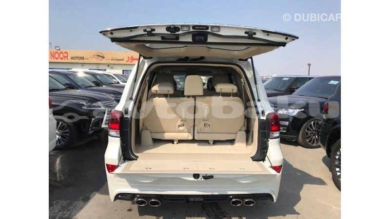 Big with watermark toyota land cruiser abseron import dubai 2555