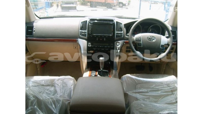 Big with watermark toyota land cruiser abseron import dubai 2560