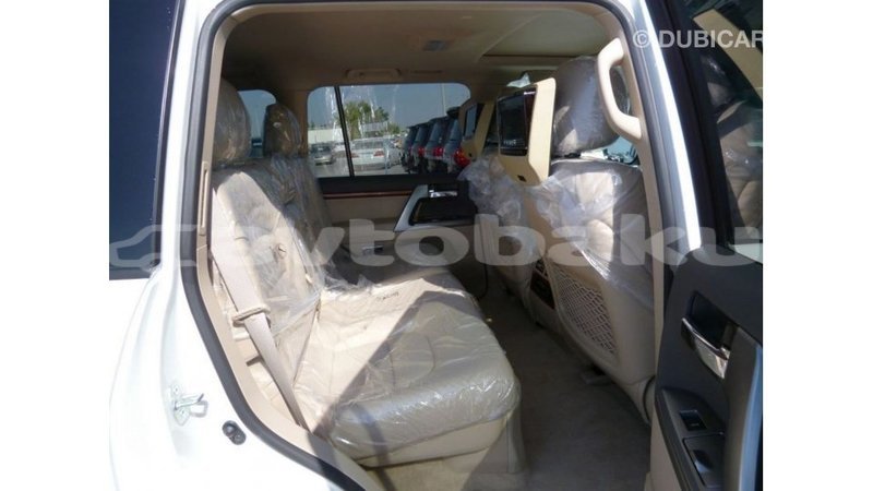 Big with watermark toyota land cruiser abseron import dubai 2563