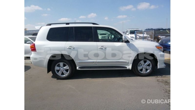 Big with watermark toyota land cruiser abseron import dubai 2563