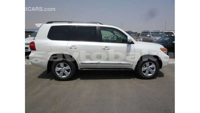 Big with watermark toyota land cruiser abseron import dubai 2564