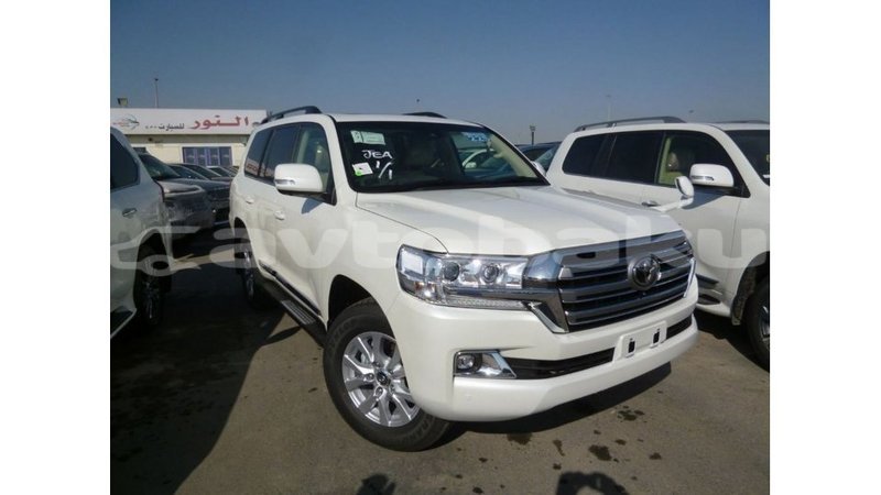 Big with watermark toyota land cruiser abseron import dubai 2565
