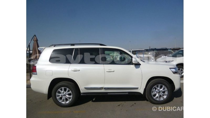 Big with watermark toyota land cruiser abseron import dubai 2565
