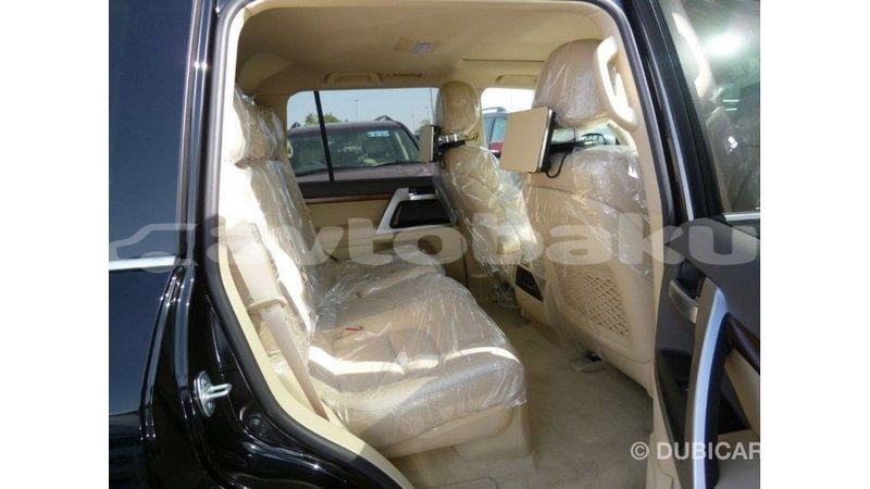 Big with watermark toyota land cruiser abseron import dubai 2566