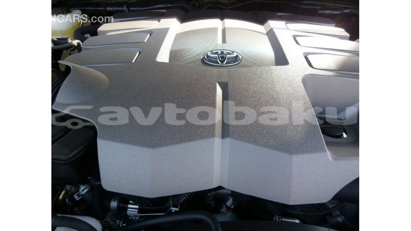 Big with watermark toyota land cruiser abseron import dubai 2566