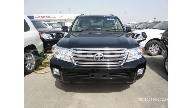 Big with watermark toyota land cruiser abseron import dubai 2567