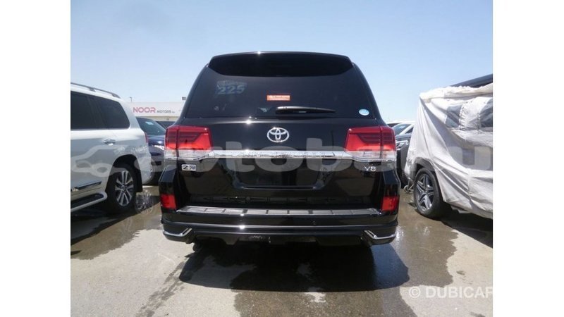Big with watermark toyota land cruiser abseron import dubai 2568