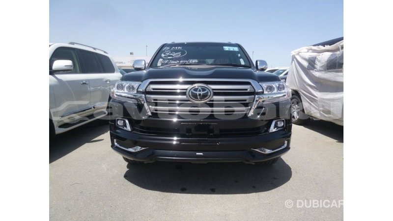 Big with watermark toyota land cruiser abseron import dubai 2568