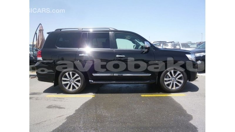 Big with watermark toyota land cruiser abseron import dubai 2568