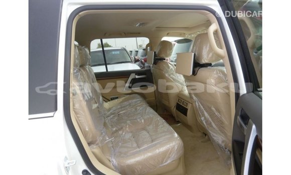 Buy Import Toyota Land Cruiser White Car in Import - Dubai in Abseron Buy Import Toyota Land Cruiser White Car in Import - Dubai in Abseron