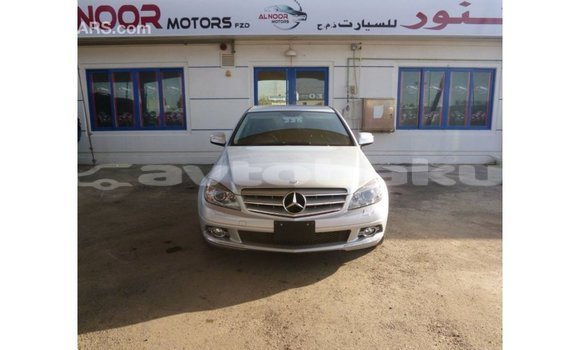 Buy Import Mercedes-Benz 200 Other Car in Import - Dubai in Abseron Buy Import Mercedes-Benz 200 Other Car in Import - Dubai in Abseron