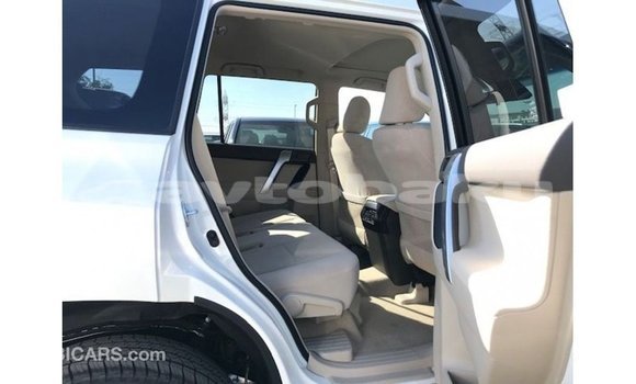 Buy Import Toyota Prado White Car in Import - Dubai in Abseron Buy Import Toyota Prado White Car in Import - Dubai in Abseron