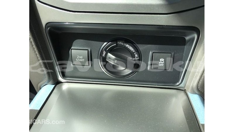 Big with watermark toyota prado abseron import dubai 2580
