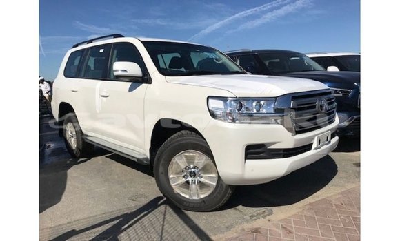 Buy Import Toyota Land Cruiser White Car in Import - Dubai in Abseron Buy Import Toyota Land Cruiser White Car in Import - Dubai in Abseron
