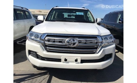 Buy Import Toyota Land Cruiser White Car in Import - Dubai in Abseron Buy Import Toyota Land Cruiser White Car in Import - Dubai in Abseron