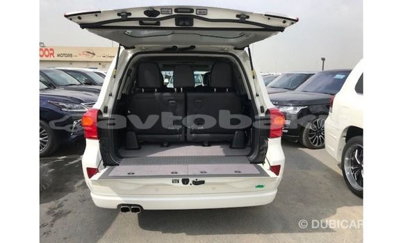Buy Import Toyota Land Cruiser White Car in Import - Dubai in Abseron Buy Import Toyota Land Cruiser White Car in Import - Dubai in Abseron